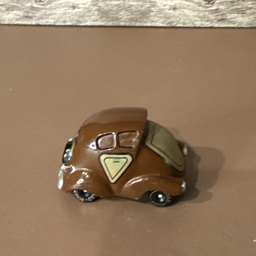 Vintage 1983 Hallmark Road Rovers Diecast Toy Car Chocolate Mouse